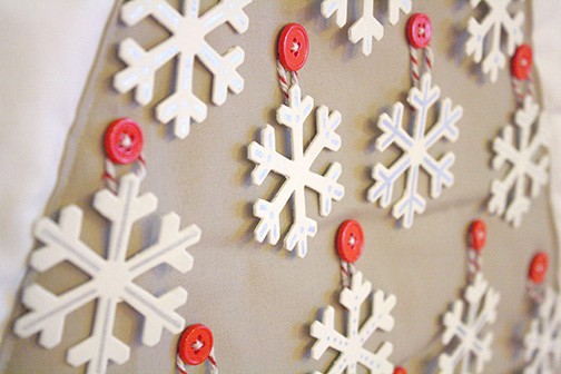 DIY Snowflake Christmas Tree Advent Calendar