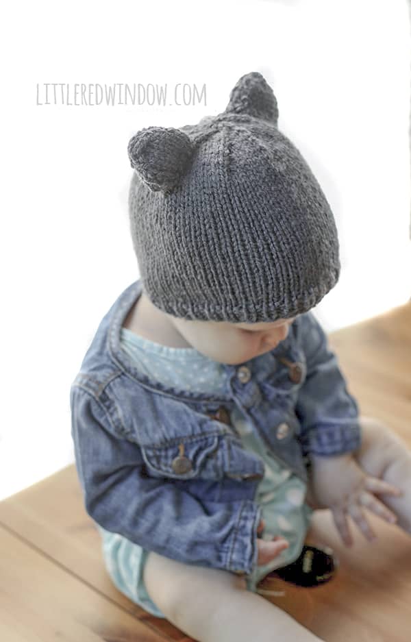 Baby Bear Hat Knitting Pattern, a cute and simple little baby hat with ears in sizes from newborn to toddler! - littleredwindow.com