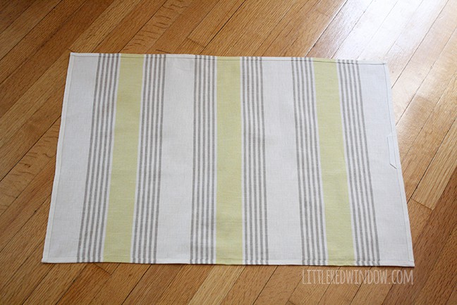 1 Hr. Tea Towel Tote Bag Tutorial | littleredwindow.com | Awesome tutorial to make a simple tote bag from tea towels in under and hour!