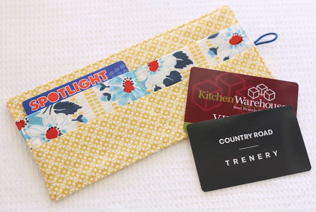 DIY wallet for loyalty cards from a spoonful of sugar designs