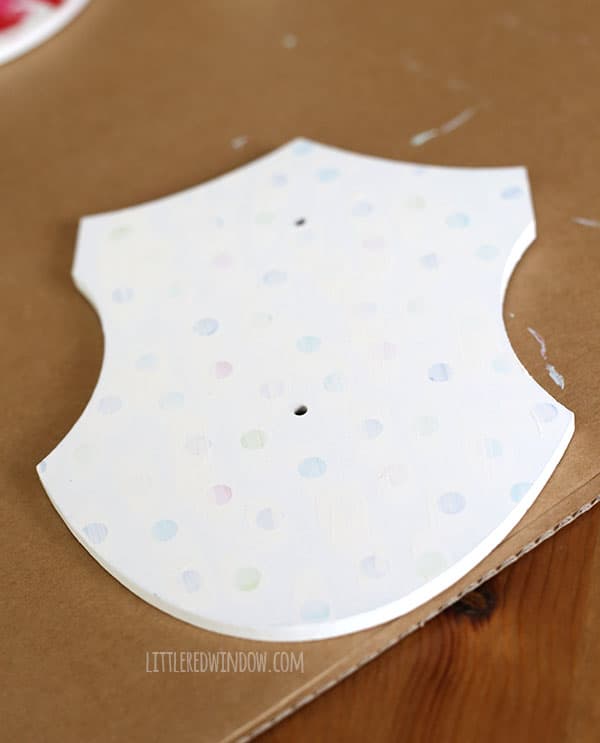 Cute Unicorn Plaque - makeover a dollar bin unicorn head plaque with a few easy steps! | littleredwindow.com