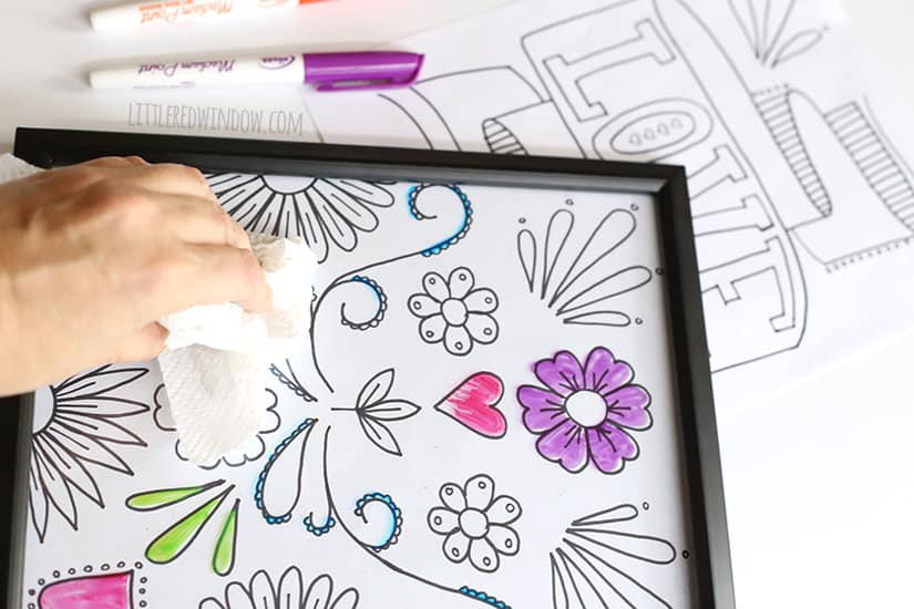 DIY Whiteboard coloring pages, color, erase and color again! With free printable coloring pages! | littleredwindow.com