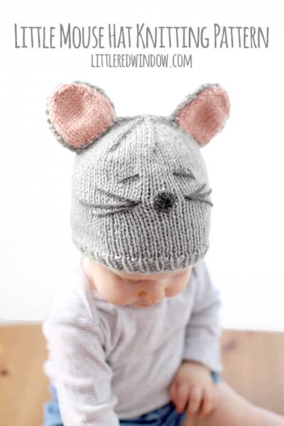 Little Mouse Hat Knitting Pattern for babies! | littleredwindow.com