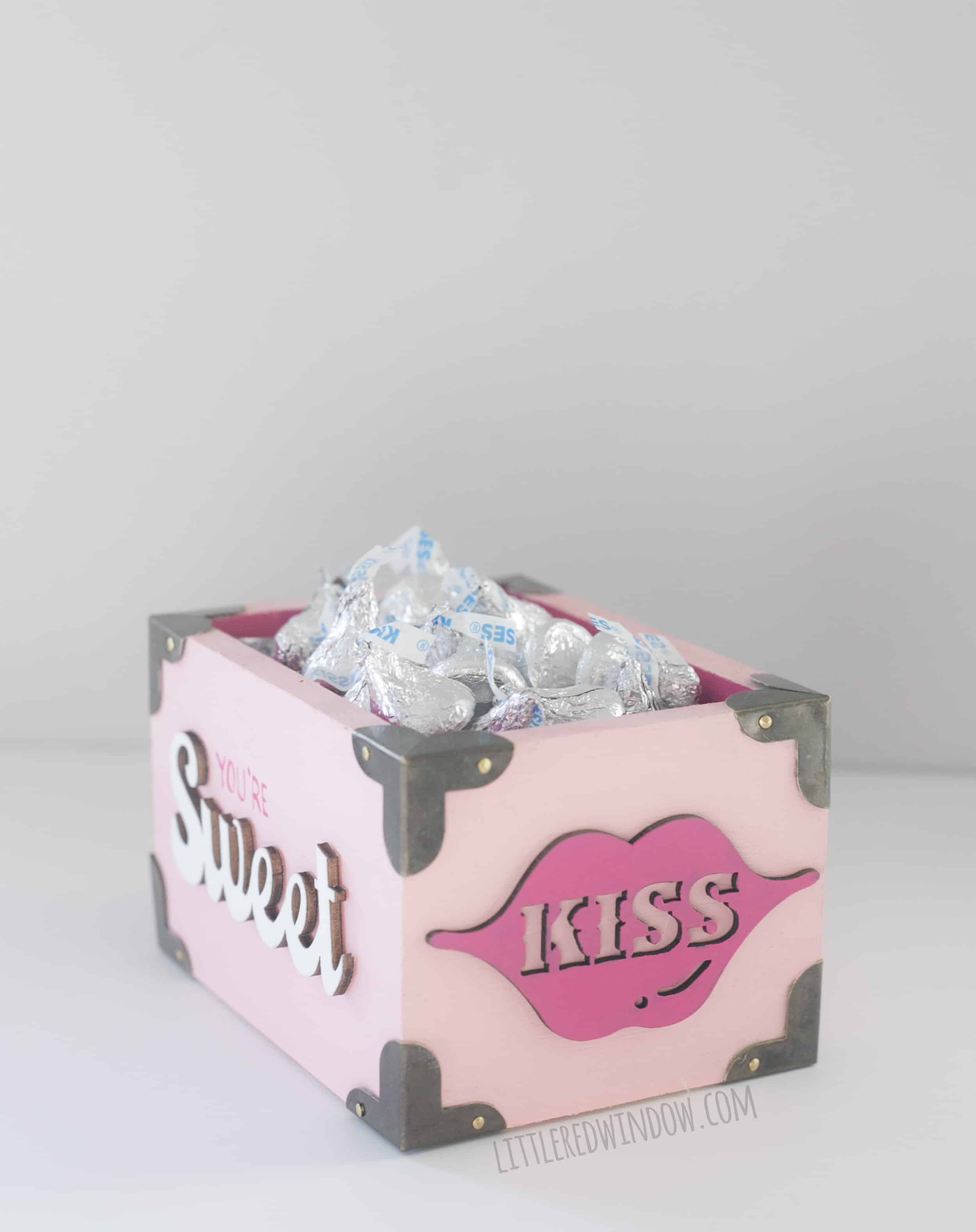 Cute Valentine's Day Kiss Treat Box! | littleredwindow.com