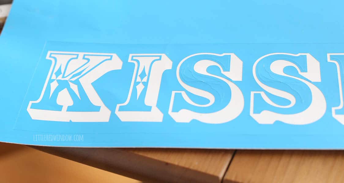 DIY Vintage Valentine's Day Kissing Booth Sign! | littleredwindow.com