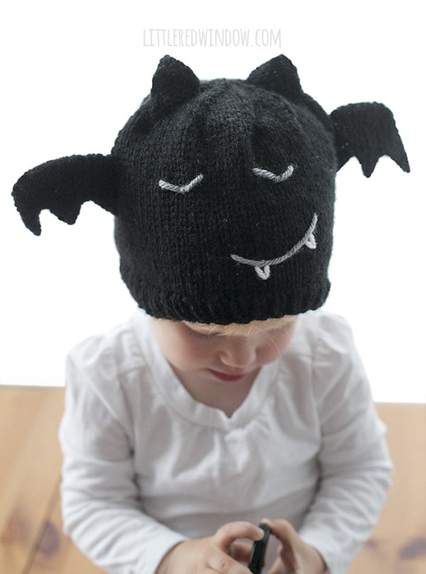 Bitty Bat Hat Knitting Pattern for newborns, babies and toddlers! | littleredwindow.com