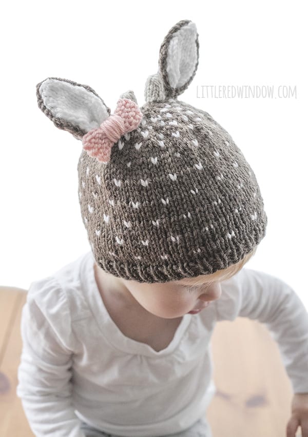 Little Deer Hat Knitting Pattern for newborns, babies and toddlers! | littleredwindow.com