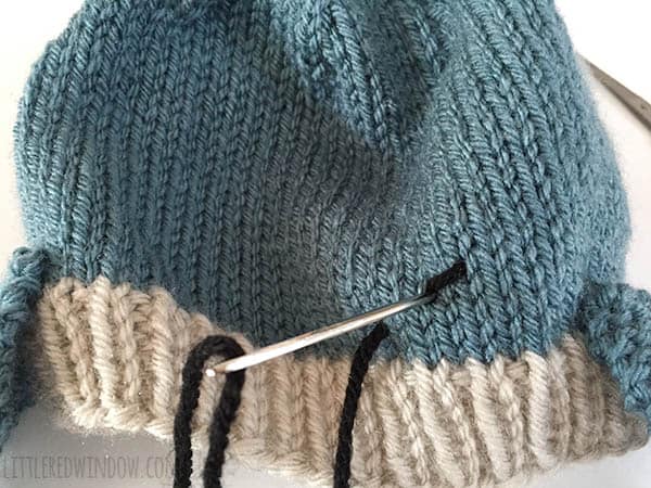 Blue Whale Hat Knitting Pattern for newborns, babies and toddlers! | littleredwindow.com