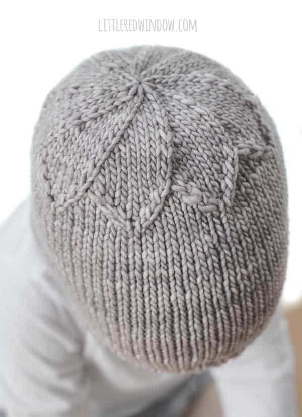 Petal Hat Knitting Pattern, a pretty pattern for newborns, babies and toddlers! 