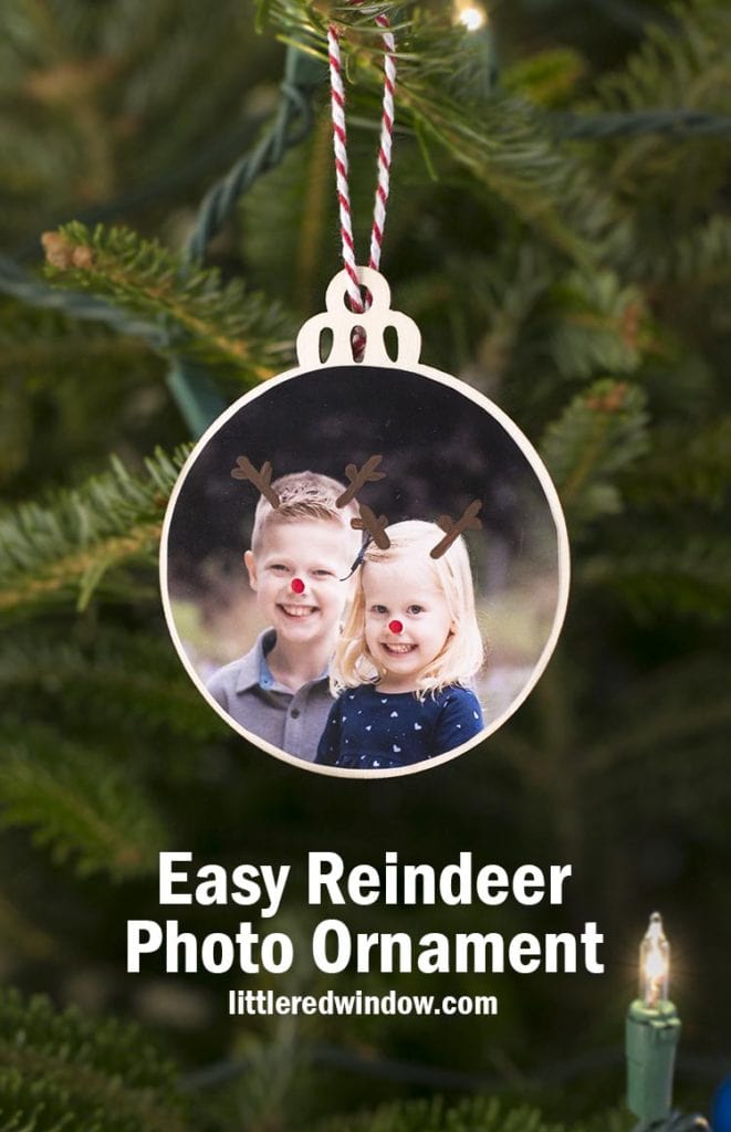 Easy Reindeer Photo Ornaments make a great gift!