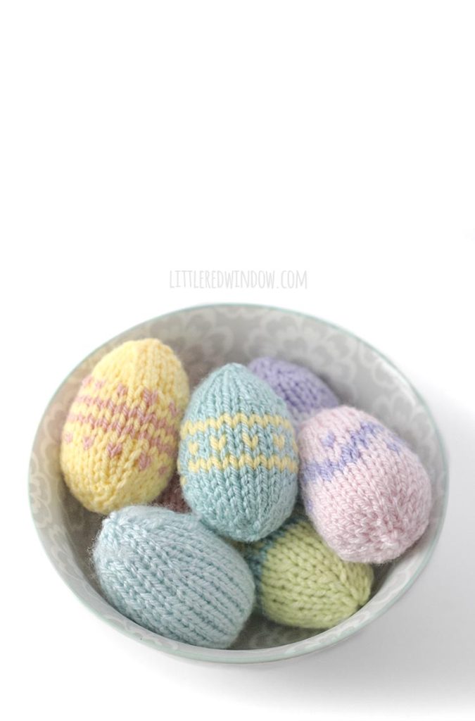 This adorable Easy Easter Eggs knitting pattern is a super quick & fun knit and the perfect Easter knitting project!