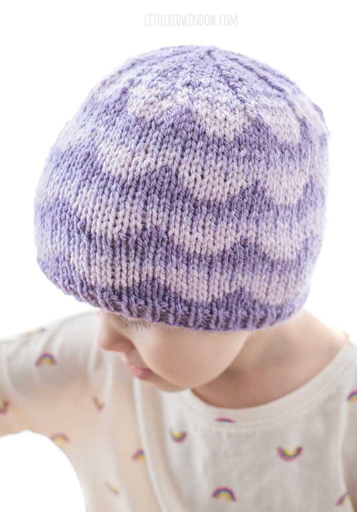 closeup up scalloped fade hat pattern in shades of light purple